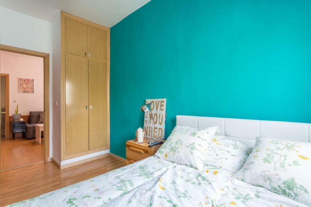 Apartamento Urgel Madri Exterior foto