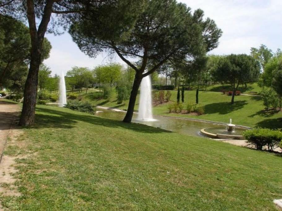 Apartamento Urgel Madri Exterior foto
